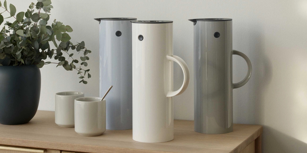 Stelton termoskannu EM77 valkoinen harmaa ja sininen kahvitauko 