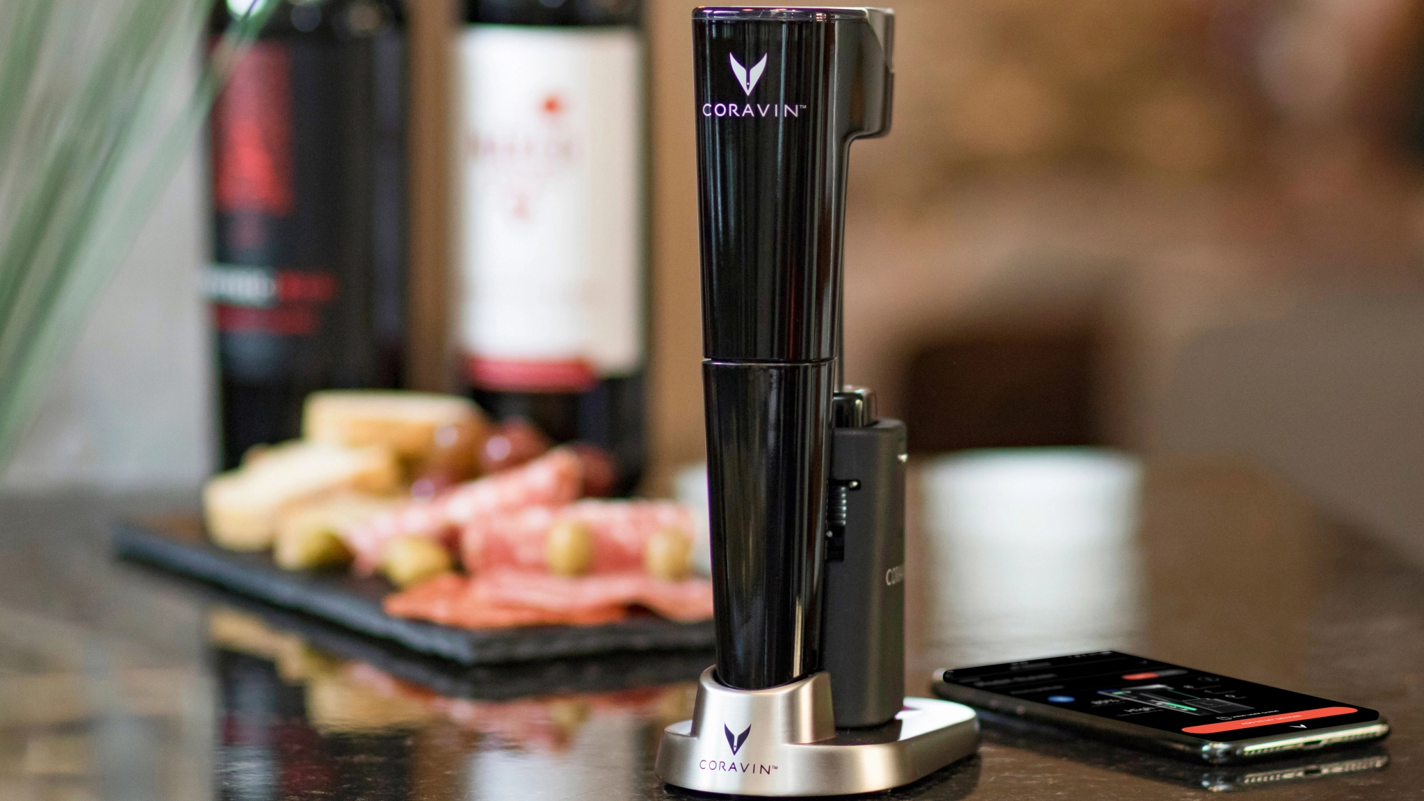 Coravin i svart 