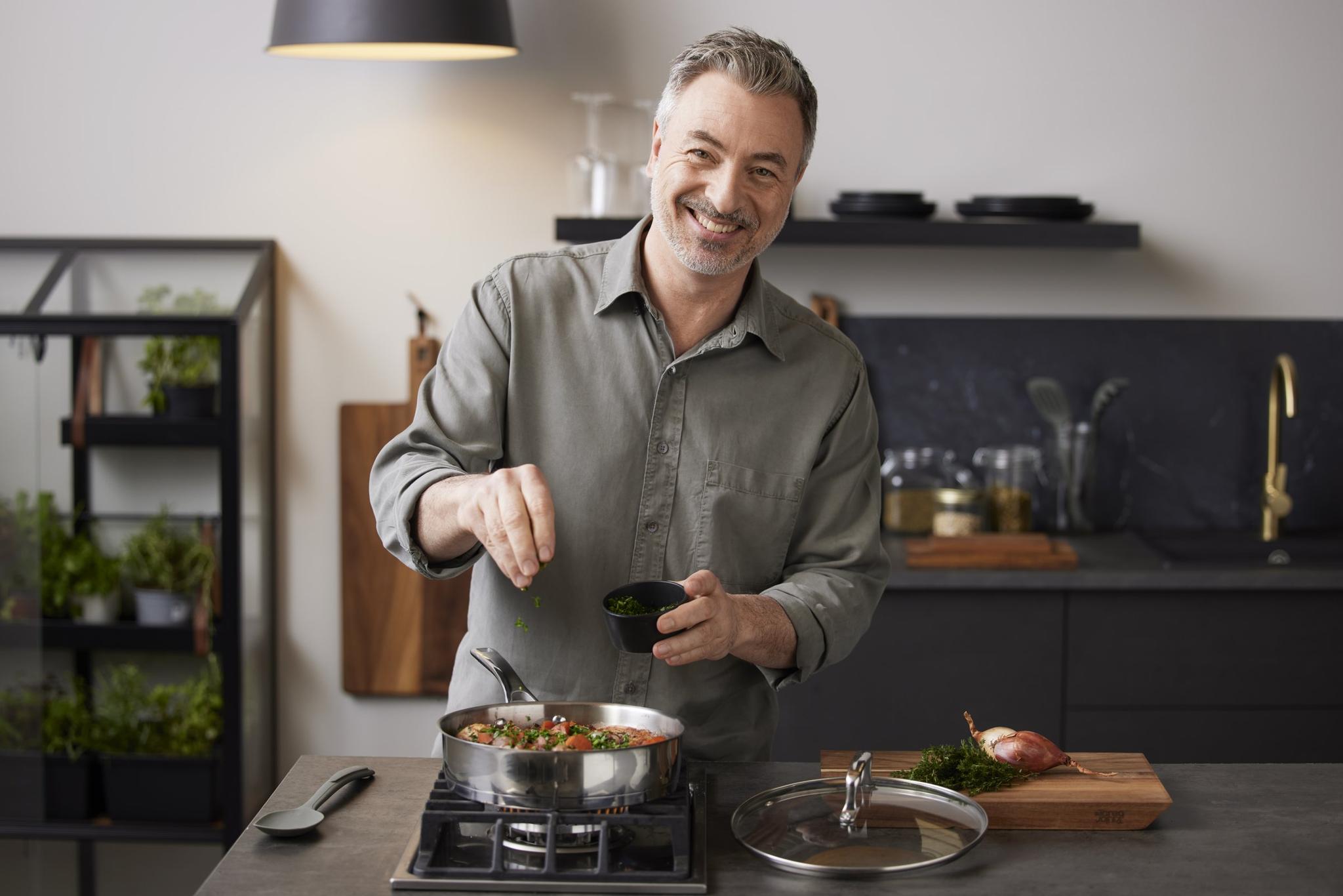 Tareq Taylor Onepan paistinpannu ruoanlaitto paistinpannut