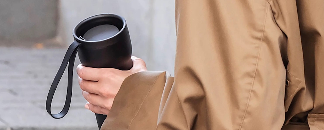 Termomuggar svart med band 