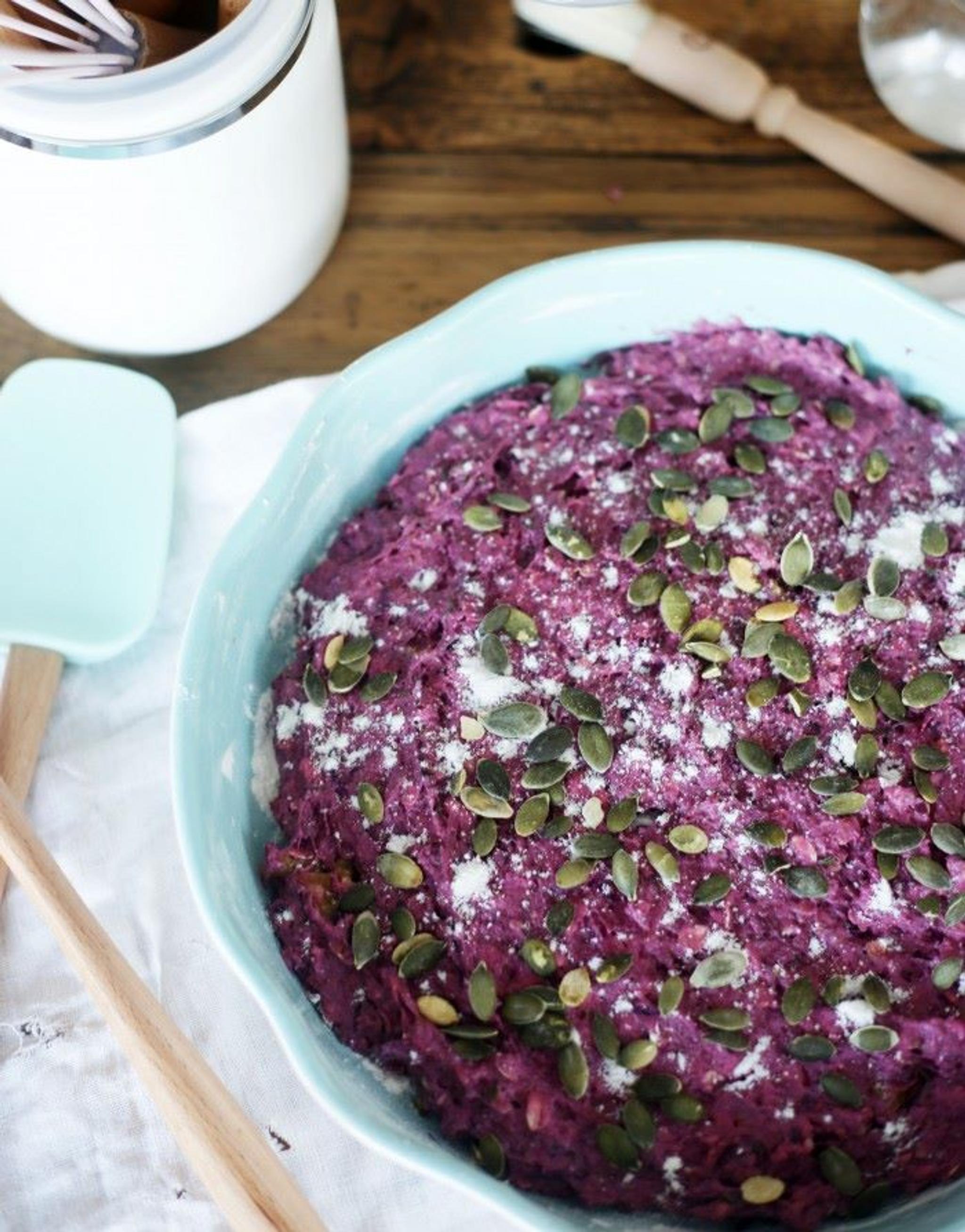 Rødbetebrød med valnøtter