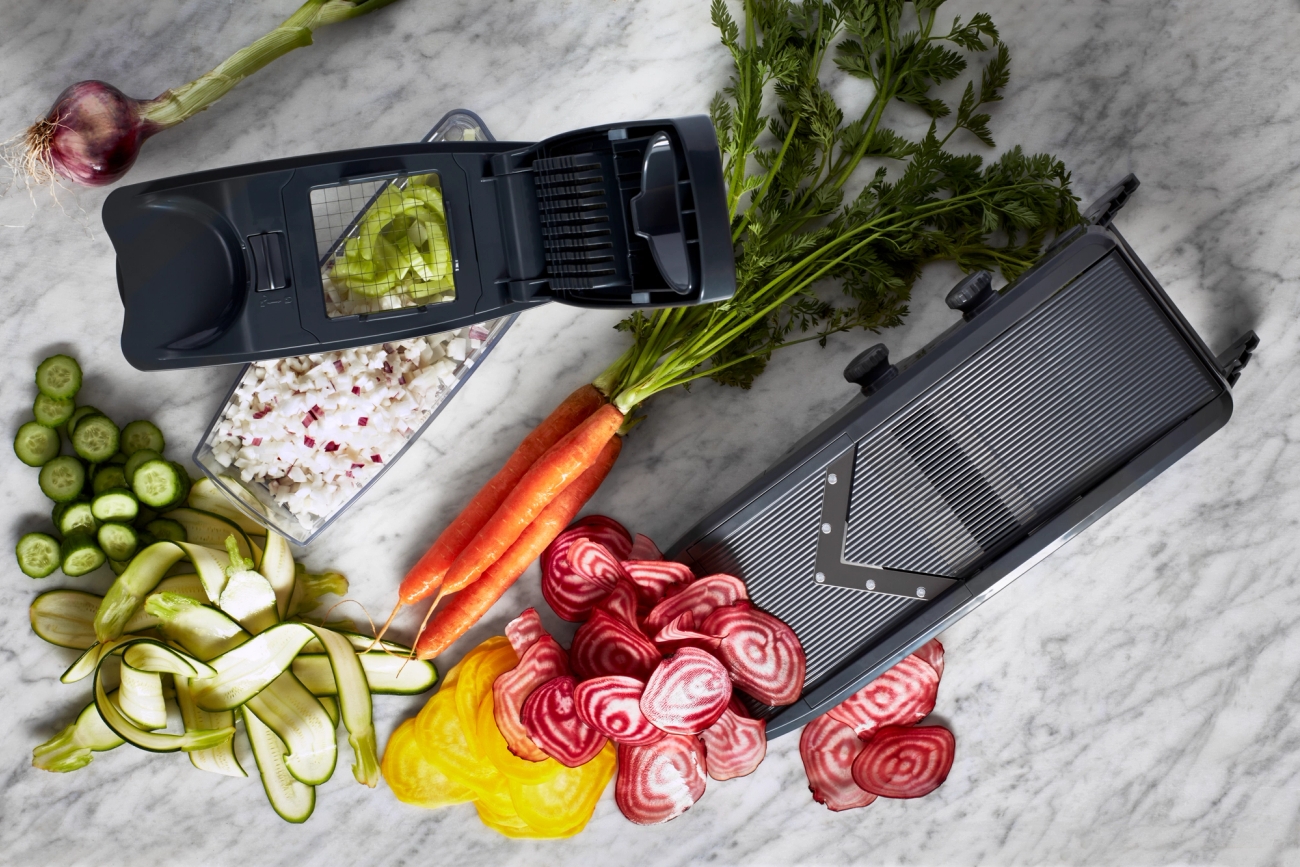 anders petter mandoliinit musta porkkana kurkku sipuli 