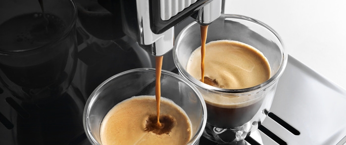 Espressokoppar, nybryggd espresso