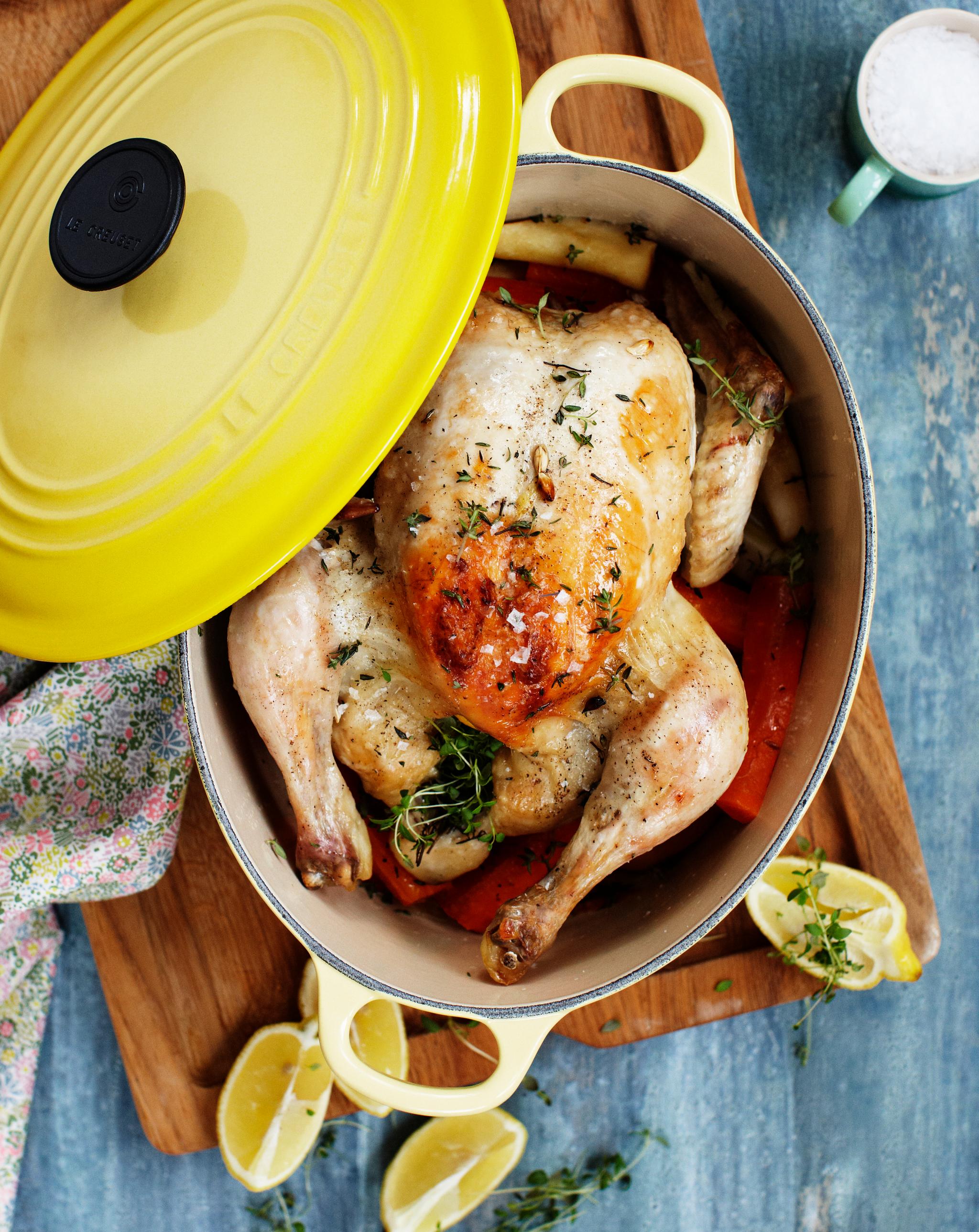 Le creuset signature valurautapata emaloitu valurautapata soleil keltainen kokonainen broileri