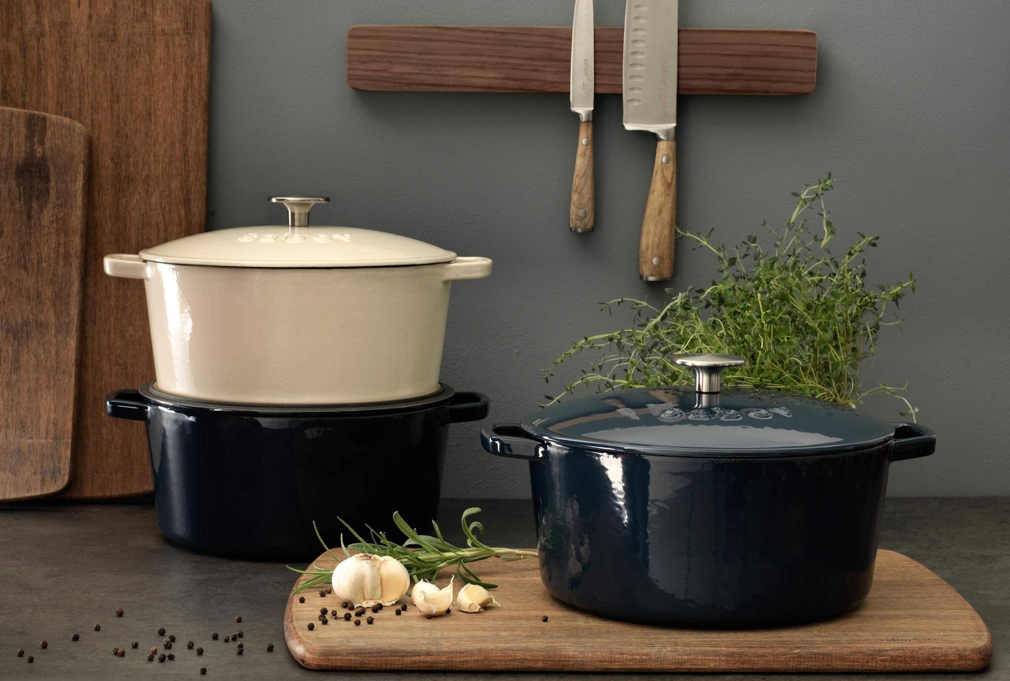 Sabor Keraamiset kattilat ja padat kiilloitettu pinta tummansininen ja valkoinen