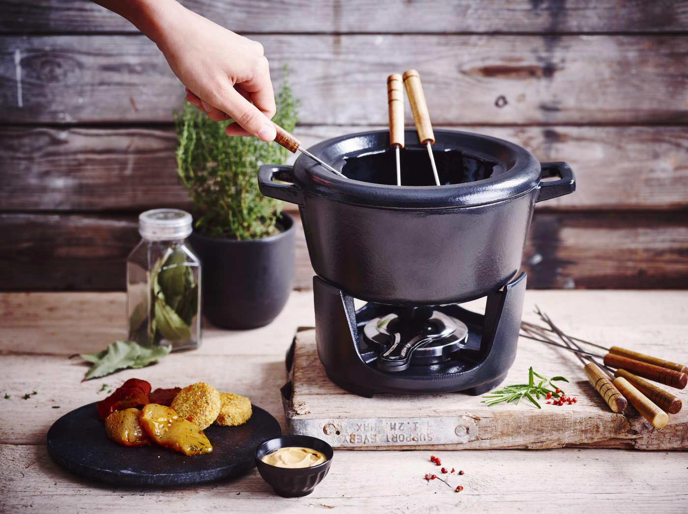 Beka fondue fonduepata ranskalaiset perunat kastike 