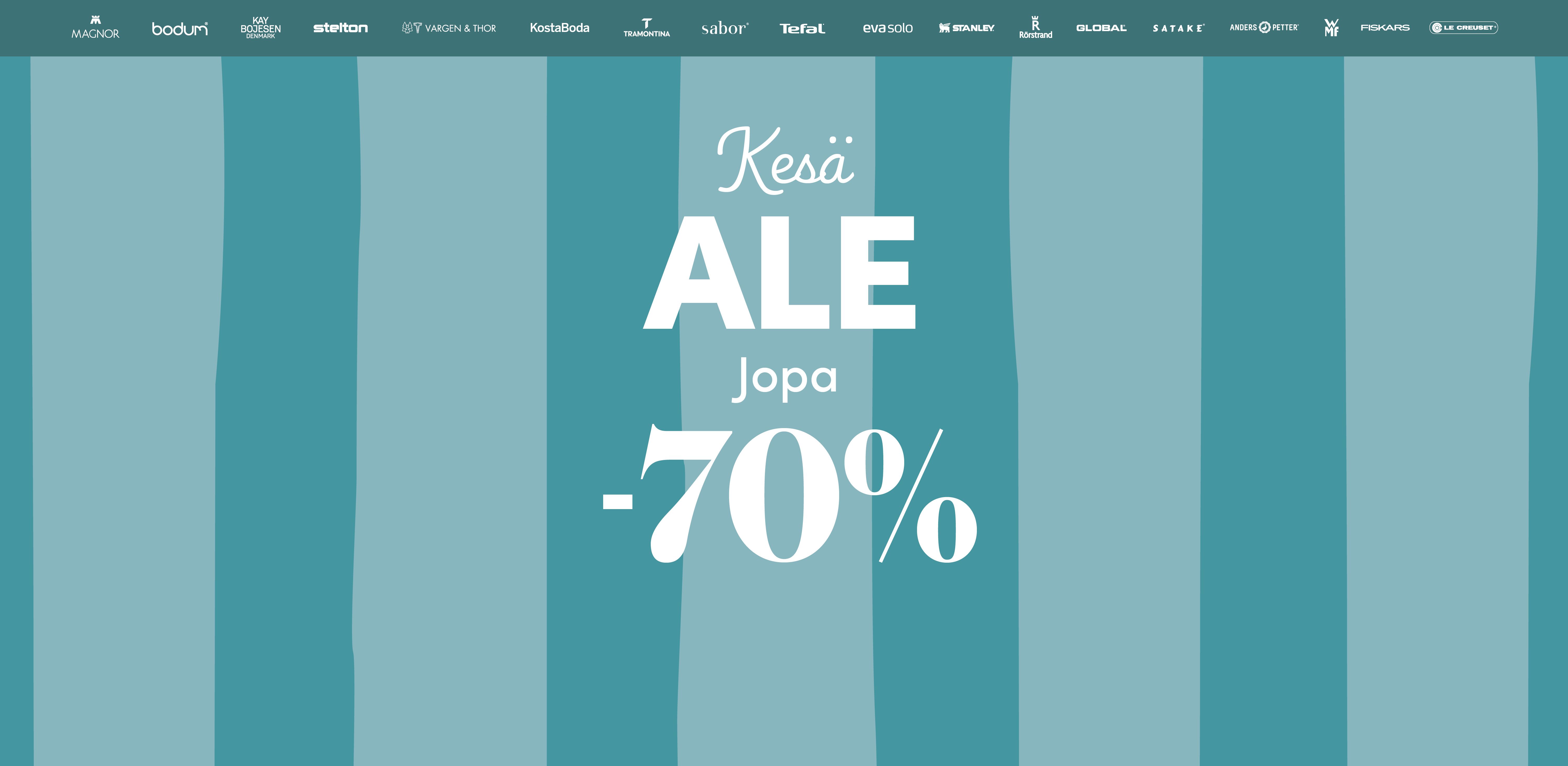 Kesäale-mainos, jossa turkoosilla raidallisella taustalla teksti 'Kesä ALE jopa -70 %' ja yläreunassa brändilogot.