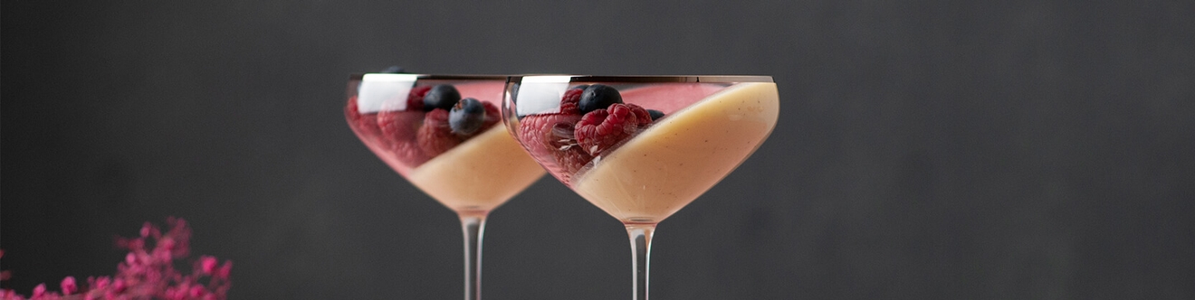 Bjud på pannacotta till Alla Hjärtans dag