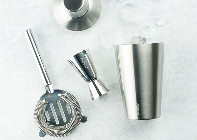 Pulltex shaker i silver med tillbehör