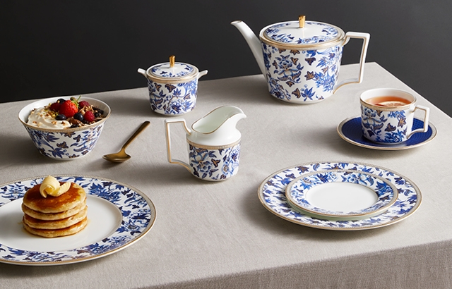 Wedgwood Hibiscus