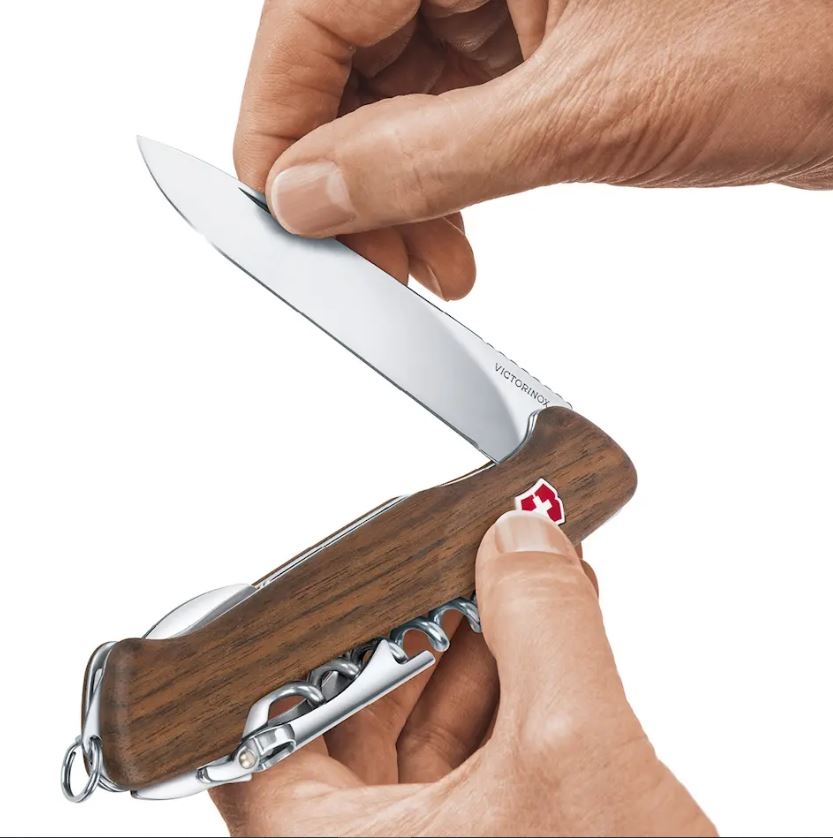 Victorinox fickkniv med brunt trähandtag