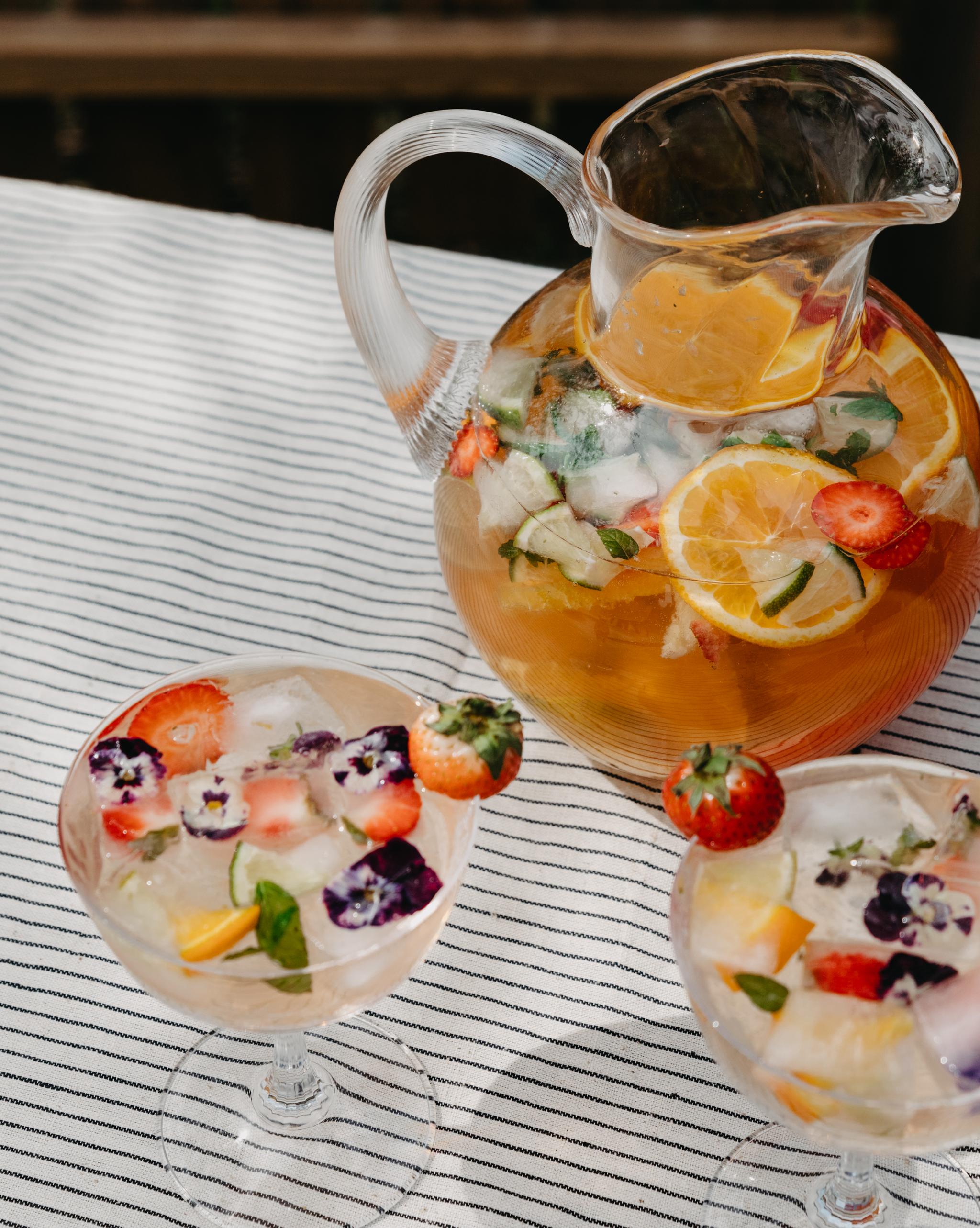 Bubblig rosé-sangria