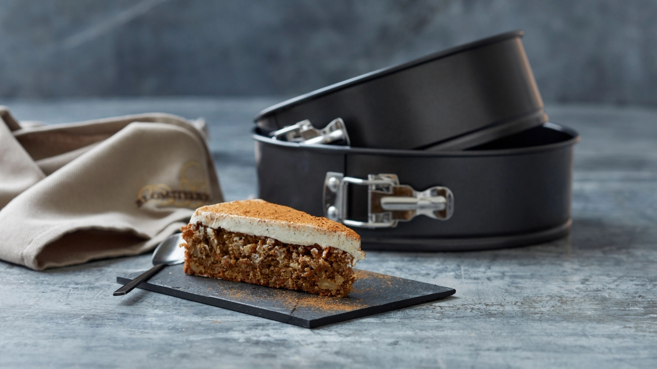 Provstickor morotskaka och bakformar 