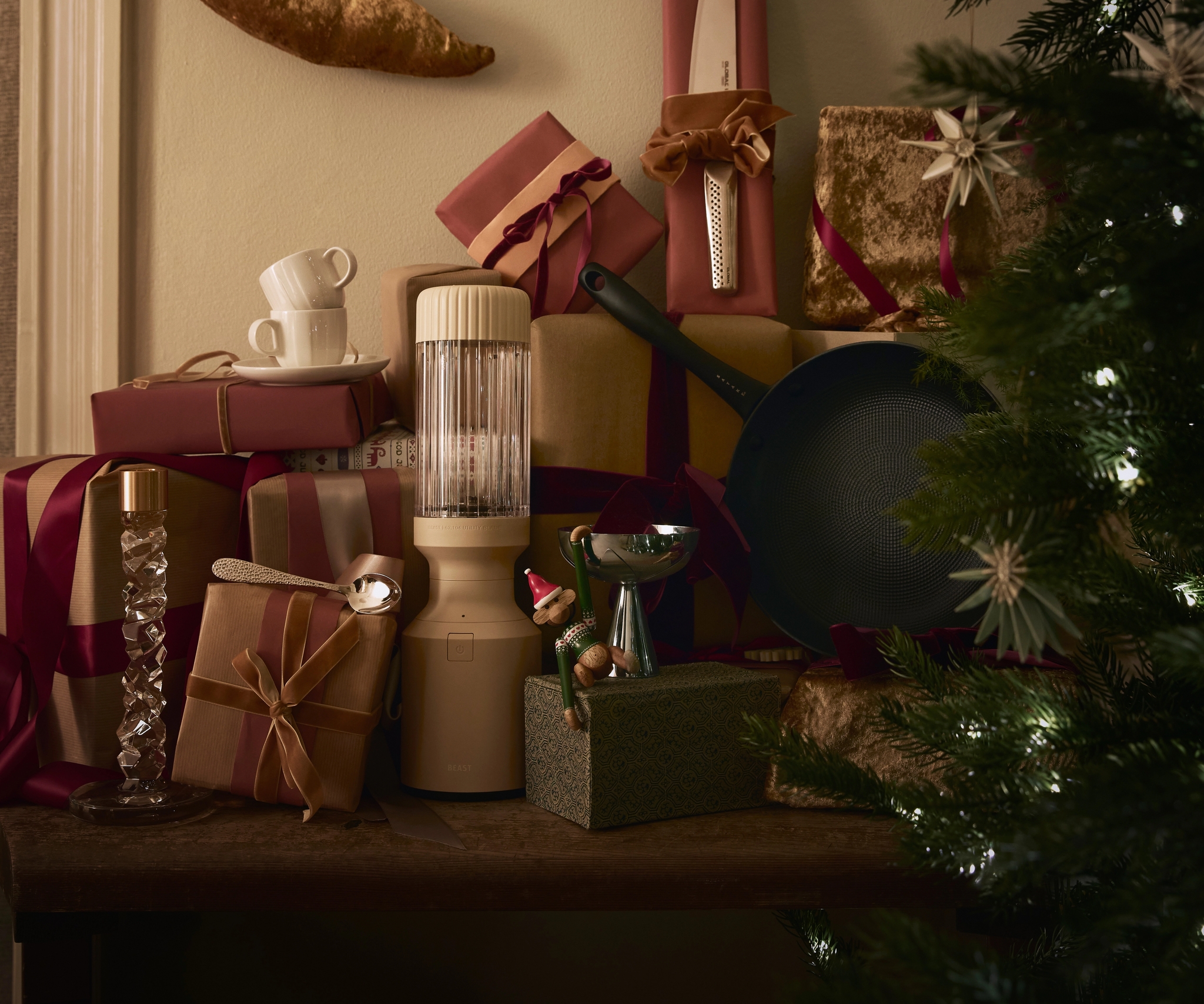 Julklappar vid en julgran
