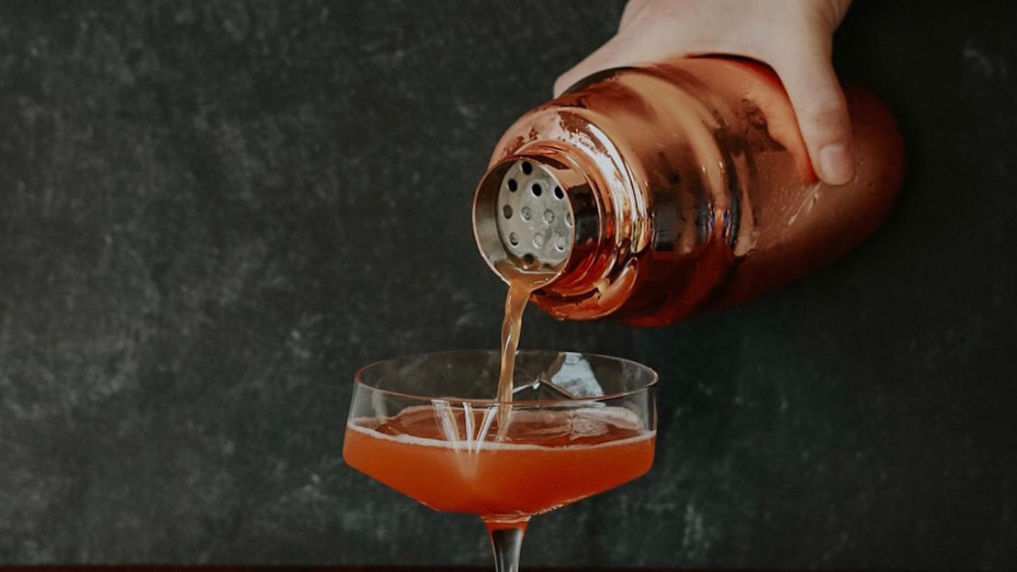 Viski shaker rose