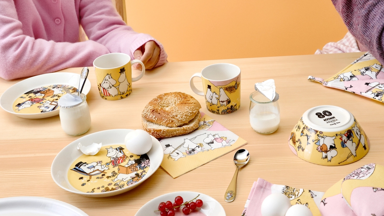 Muminmuggar 2025 Vänner för alltid & Familjemys