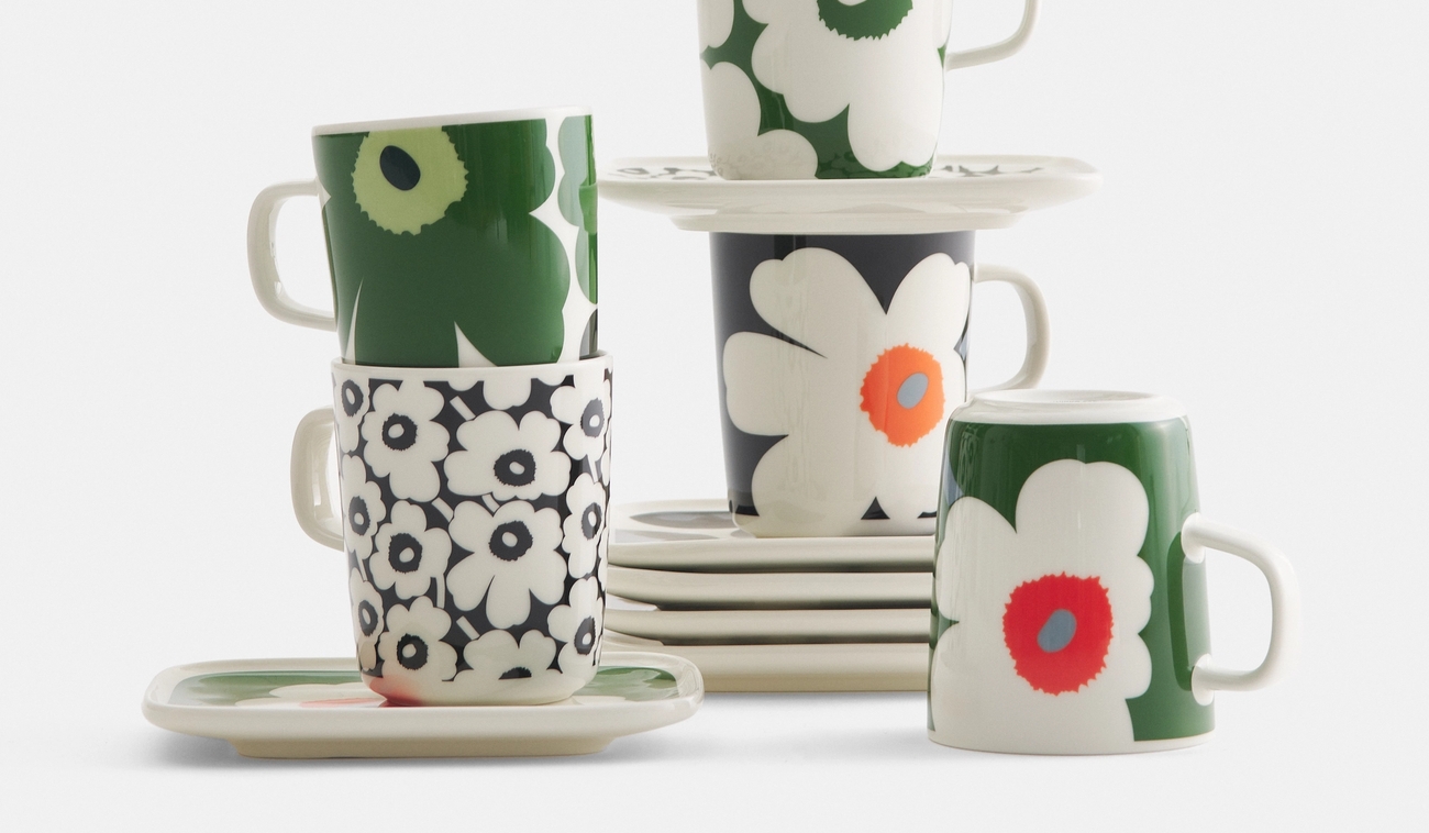 marimekko muki ja lautaset unikko kuosi