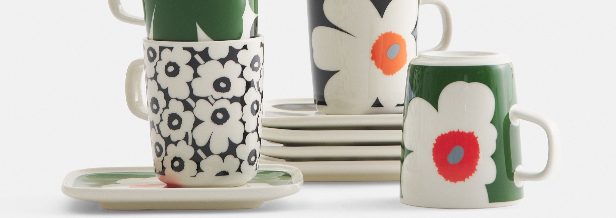 marimekko muki ja lautaset unikko kuosi