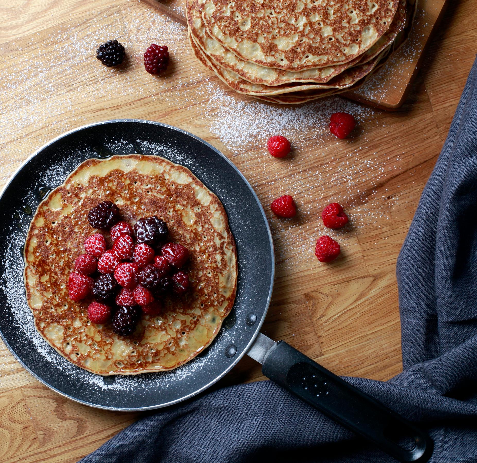 Anders petter backaryd ohukauspannu paistinpannu non stick tarttumaton pinnoite lettu banaani letut