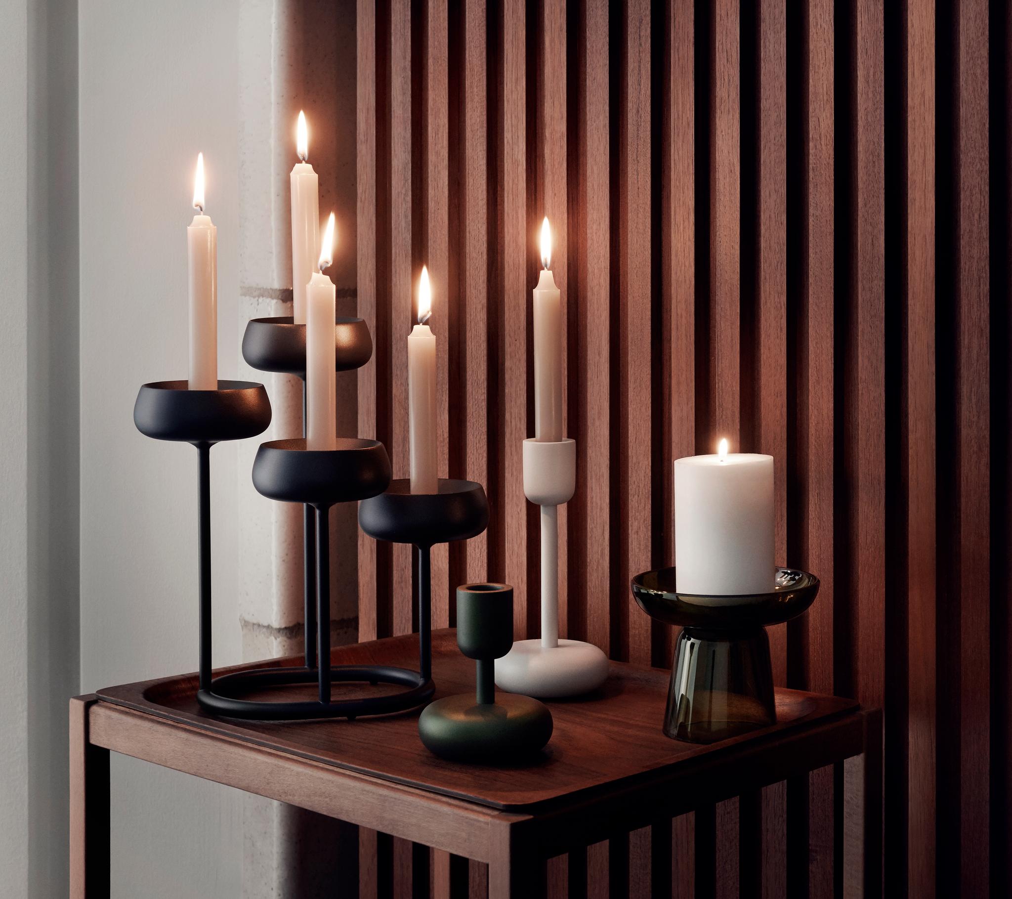 iittala nappula musta kynttilänjalka nappula kynttilänjalka pöytäkynttilä kruunukynttilä