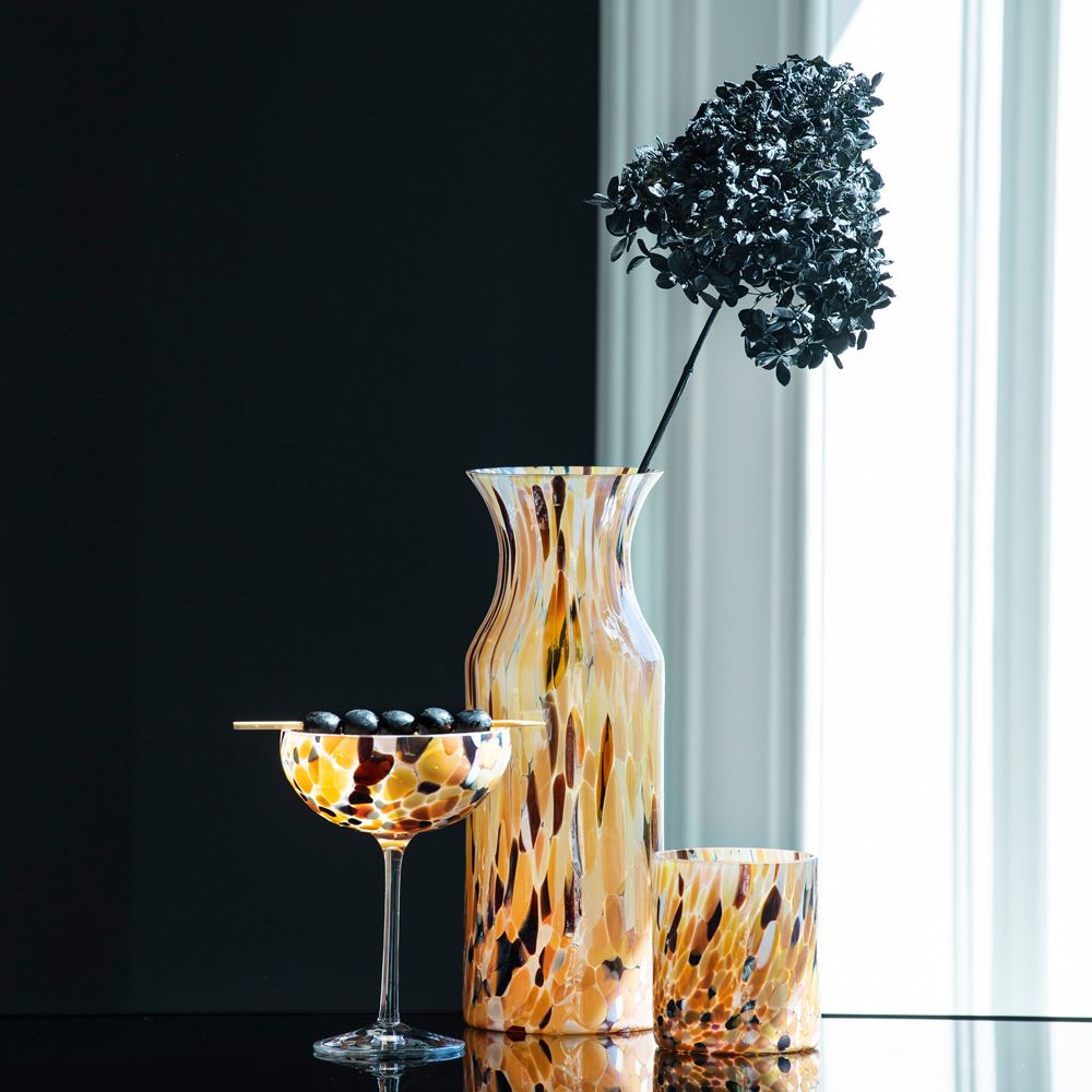 Champagneglas, karaff och ljuslykta från Magnor