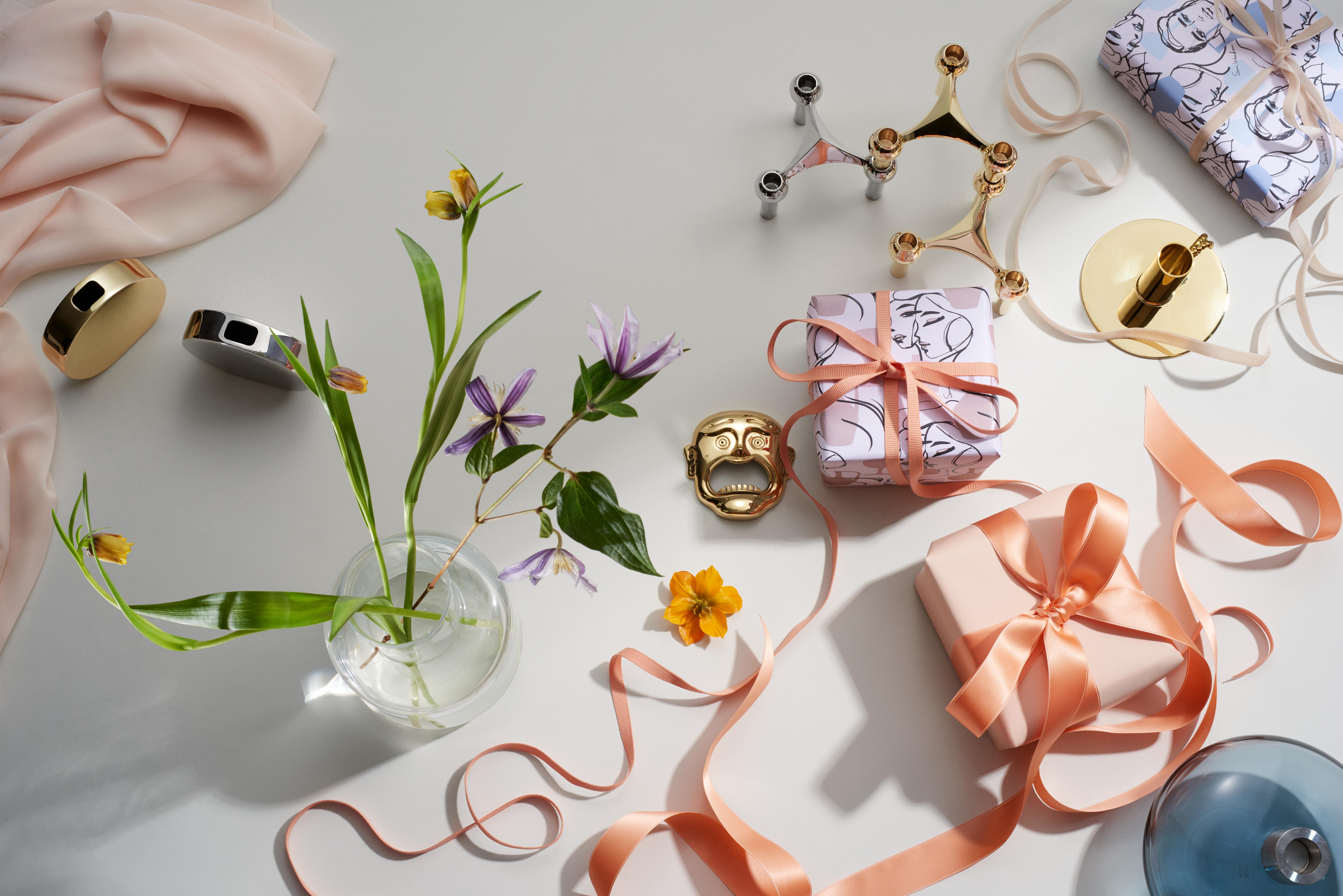 Låt oss leverera årets presenter åt dig!