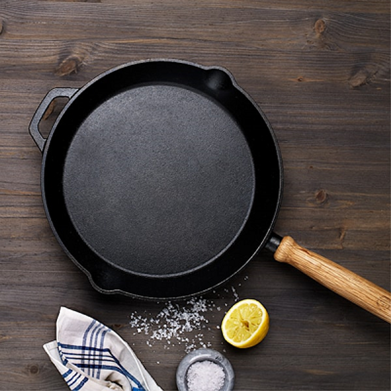 Støpejernspanne Anders Petter stekepanne