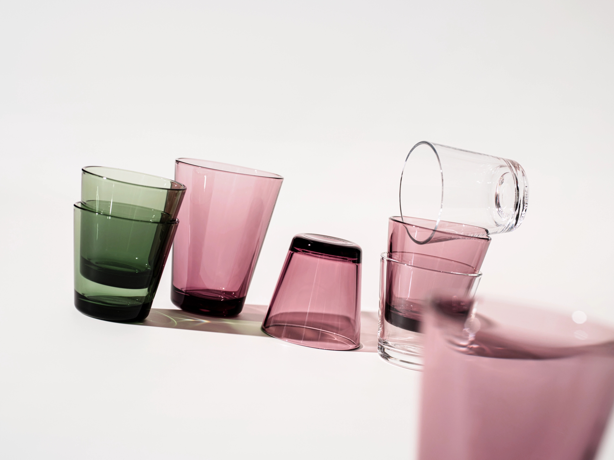 Iittala kartio lasi väreissä pellava vihreä ja kirkas