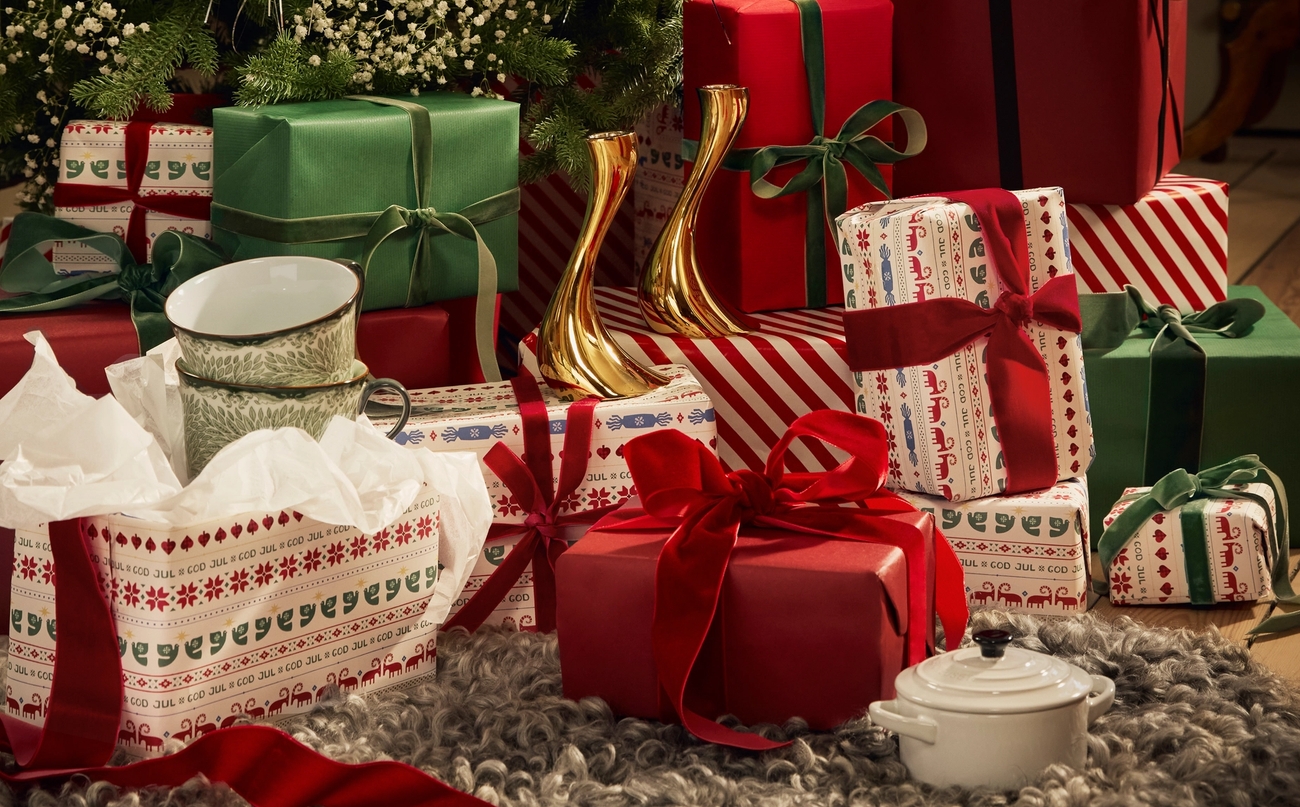 Topplista av julklappar från Cervera inslagna i fint julpapper