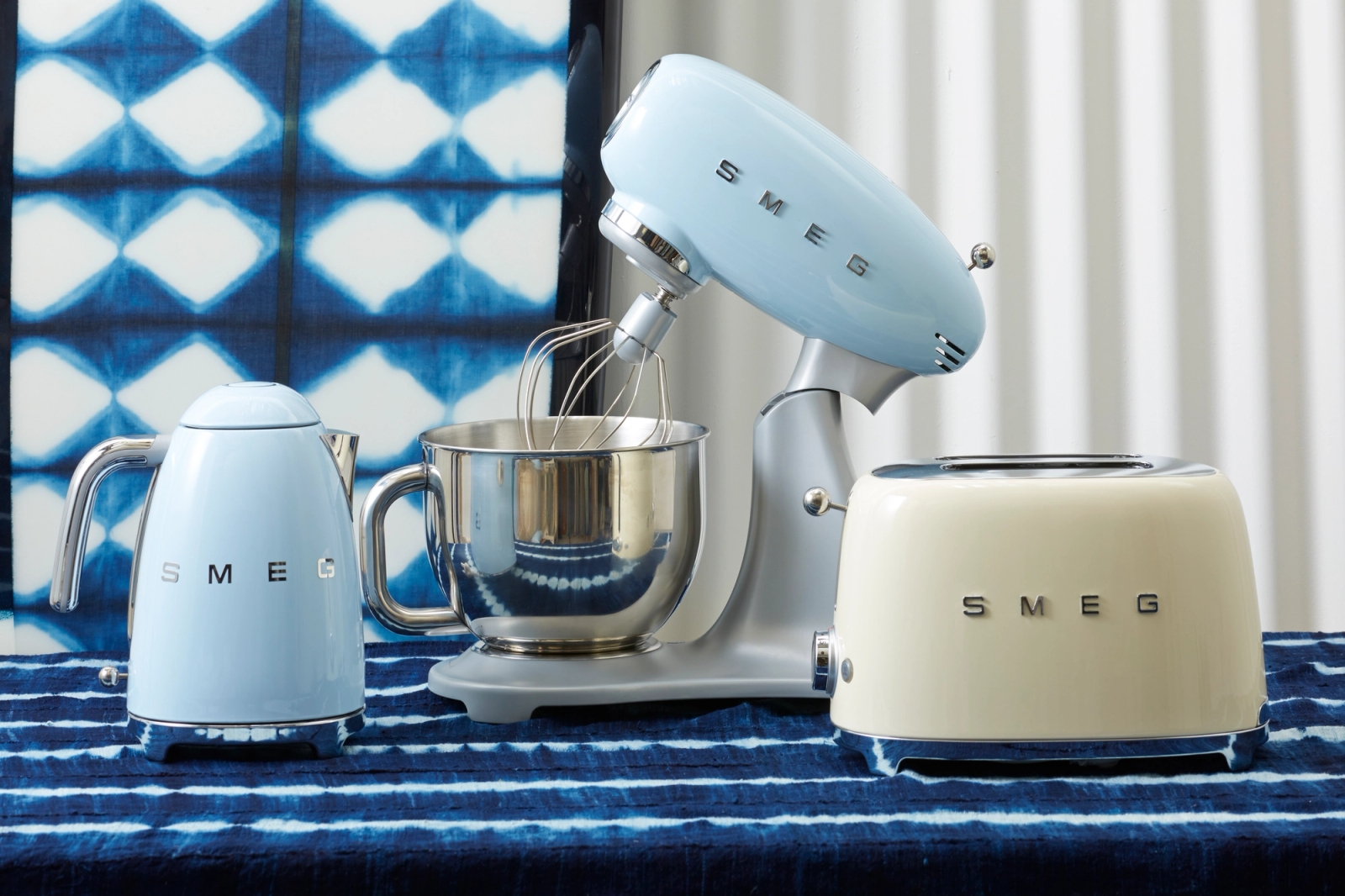 Smeg blå