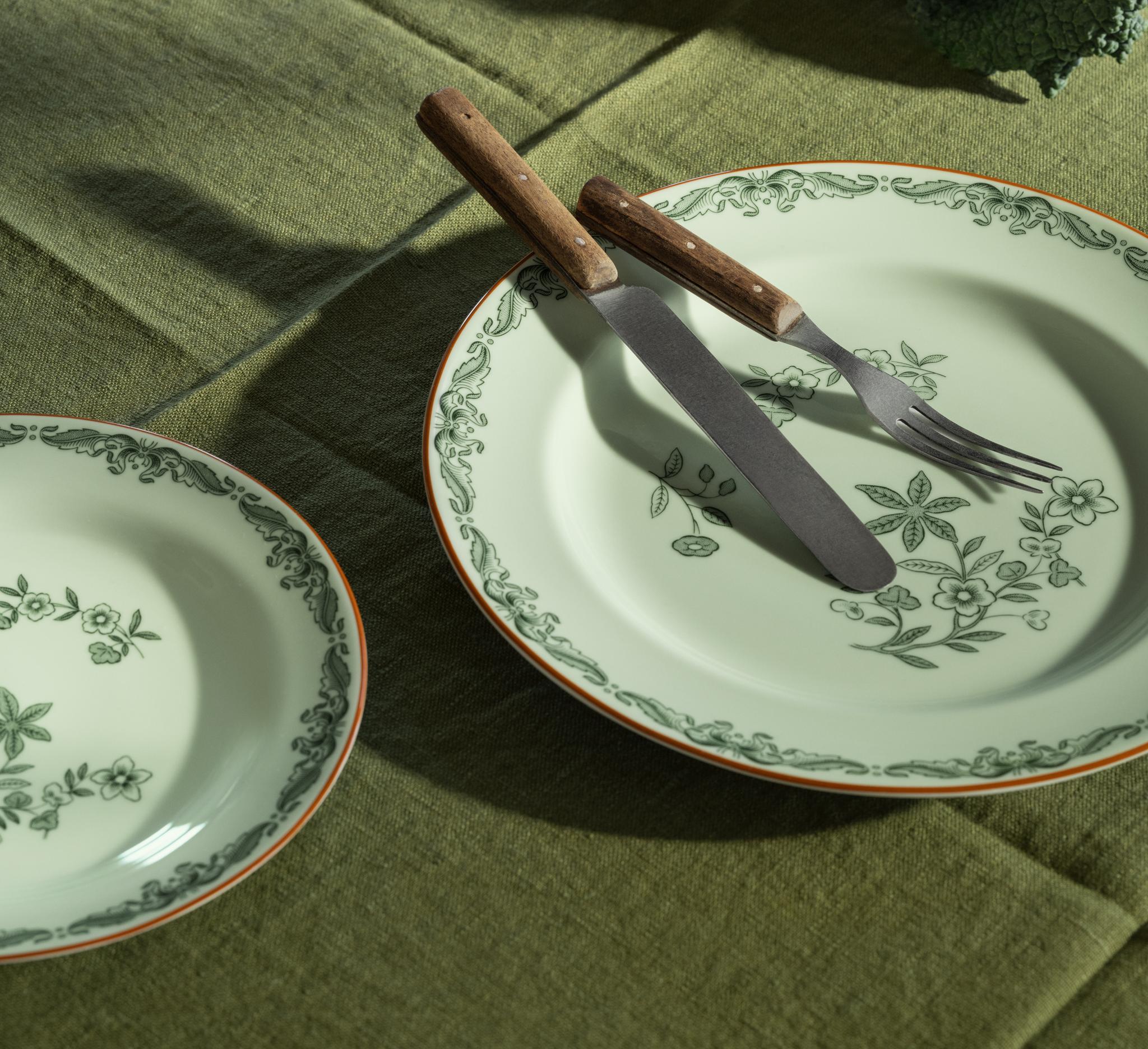 Dukning med Ostindia Grön från Rörstrand
