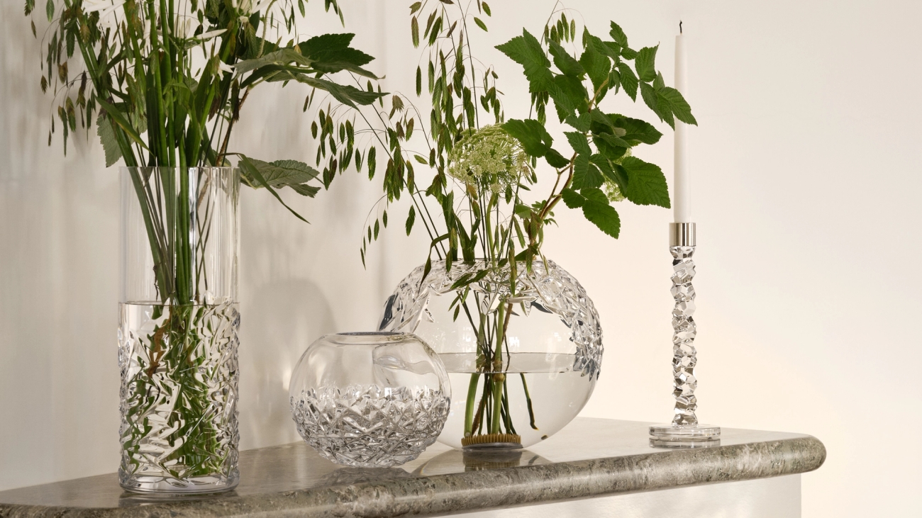 Orrefors Carat lysestake, lyslykt og vaser