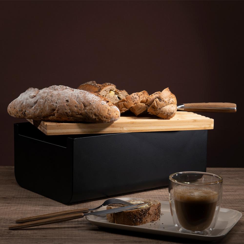Modern house leipälaatikko aamiainen aamupala kahvikuppi leipä