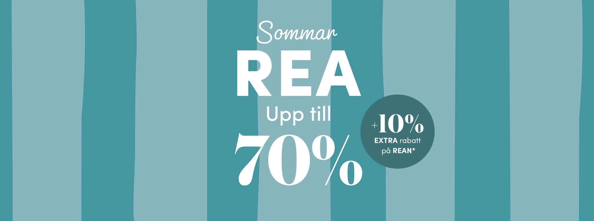 Banner med texten 'Sommarrea upp till 70% +10% extra rabatt på rean' mot turkosrandig bakgrund.