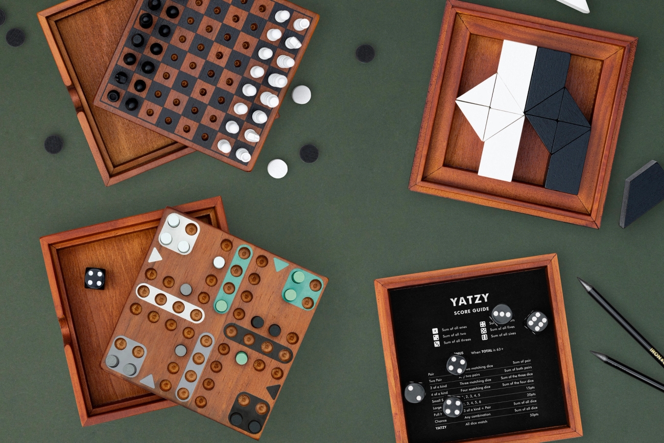 Träspel yatzy, fia i rad och pussel