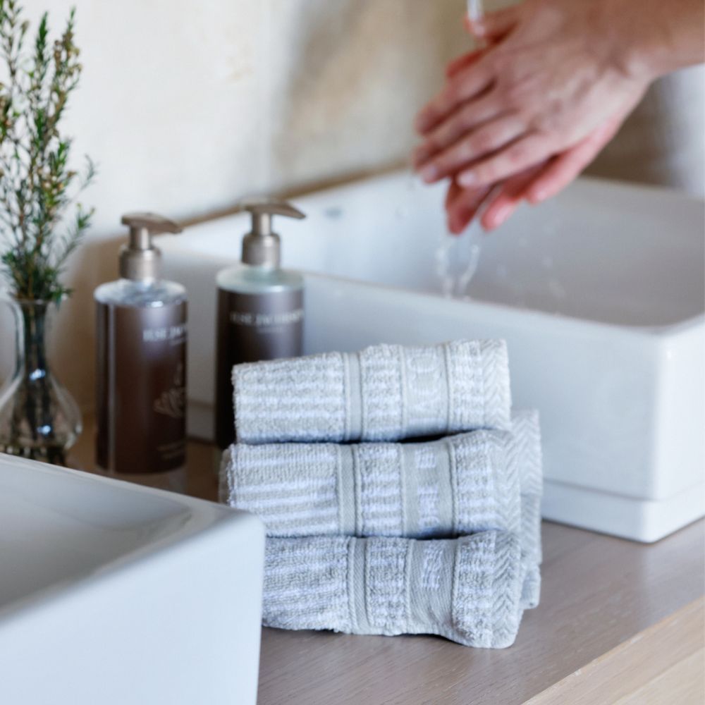 Home by Ilse Jacobsen