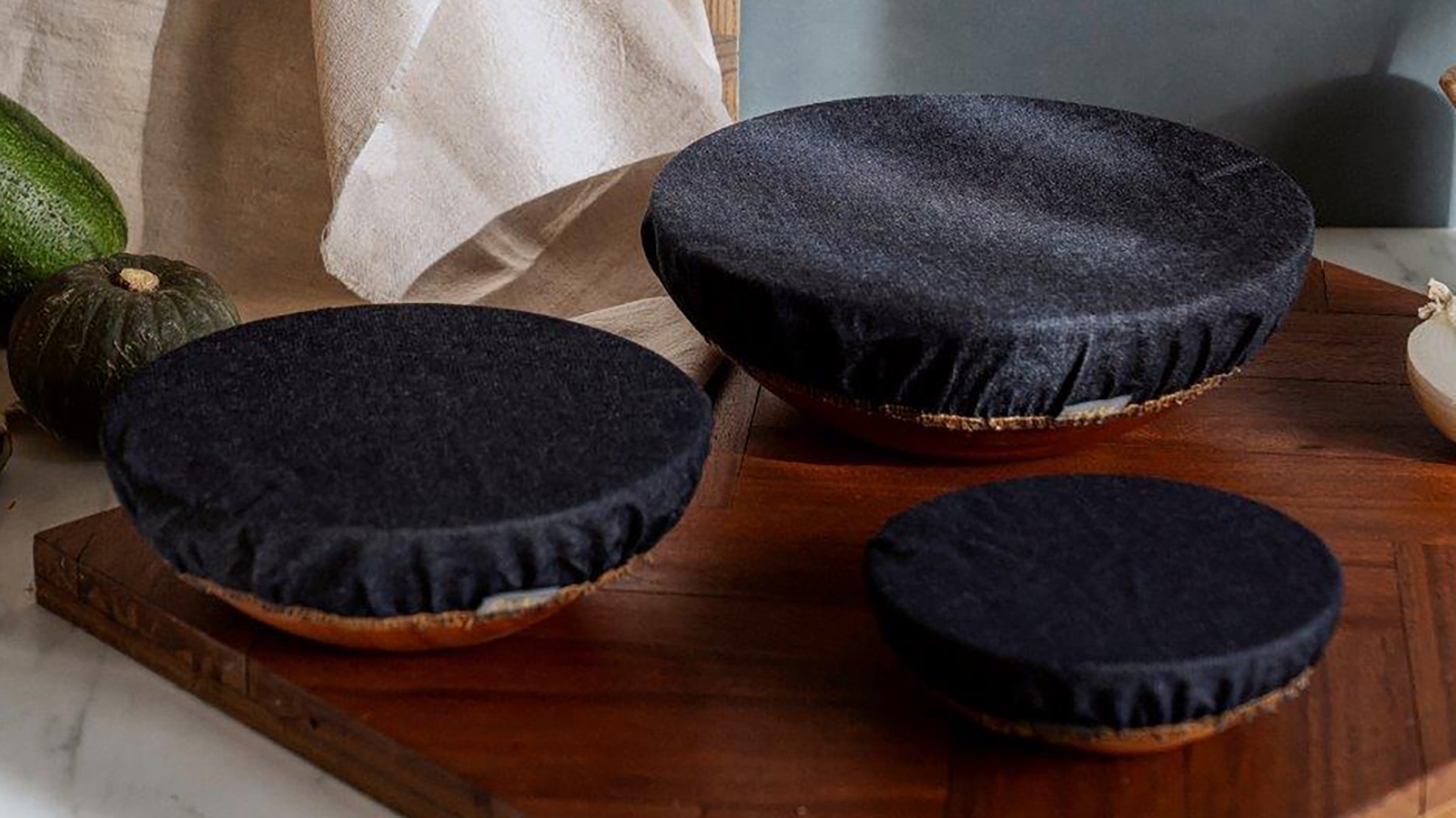 Nuts Innovations Bee`s Wraps Biovaxpapper på skålar