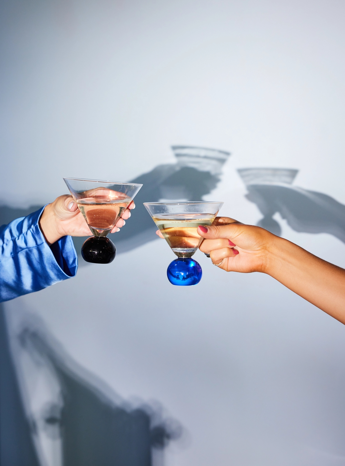 25 års present skålande glas från Byon