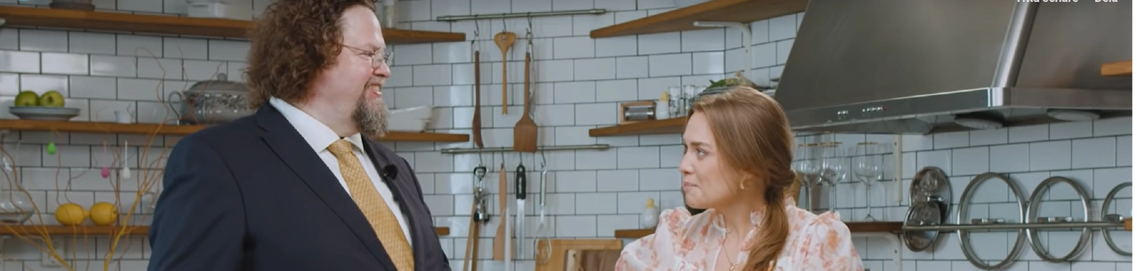 Cerverat & Klart Edward Blom ägglikör smörgåstårta