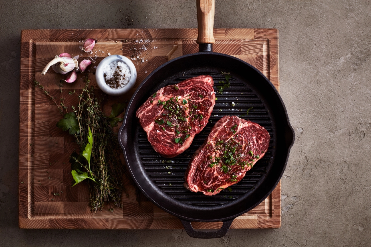 Stenfors räfflade grillpanna med kött