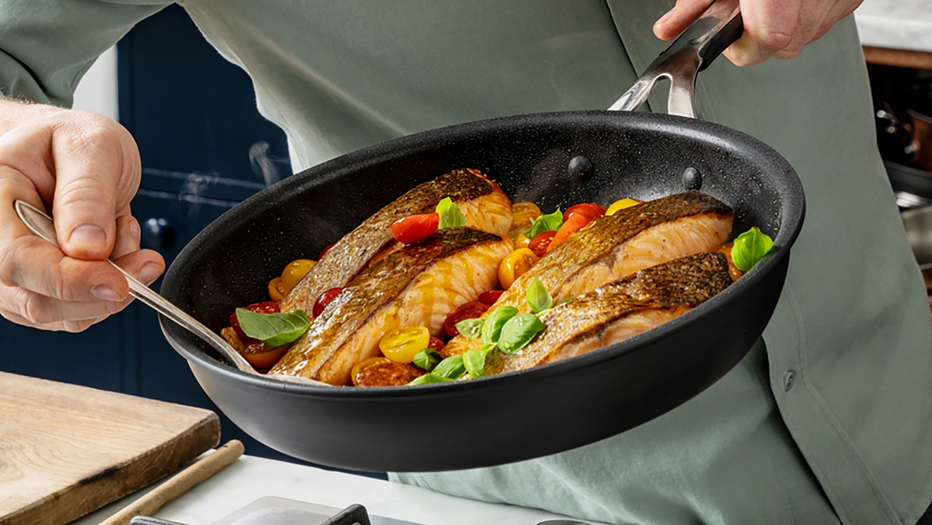 TV-kokki Jamie Oliver - Laadukas ja käytännöllinen paistinpannu