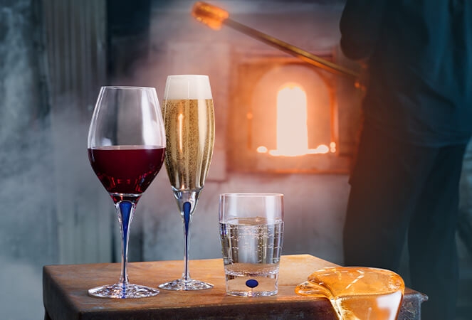 Intermezzo blå vinglass, champagneglass og vannglass
