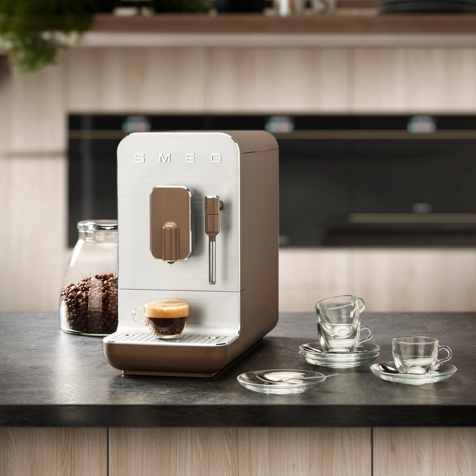 Helautomatisk espressomaskin