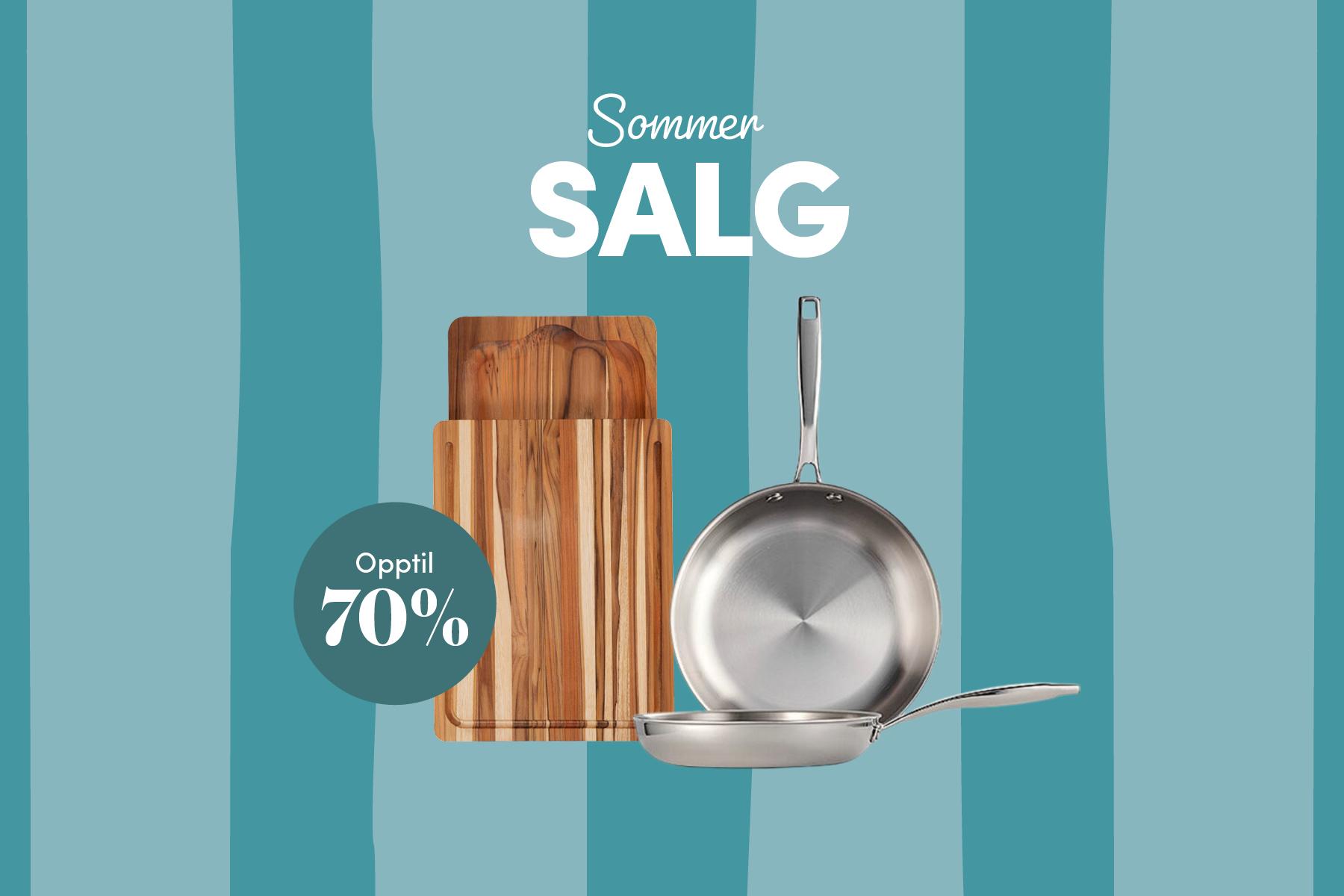 Sommerkampanje med skjærefjøler og stekepanner på blå bakgrunn med tekst om opptil 70 % rabatt.