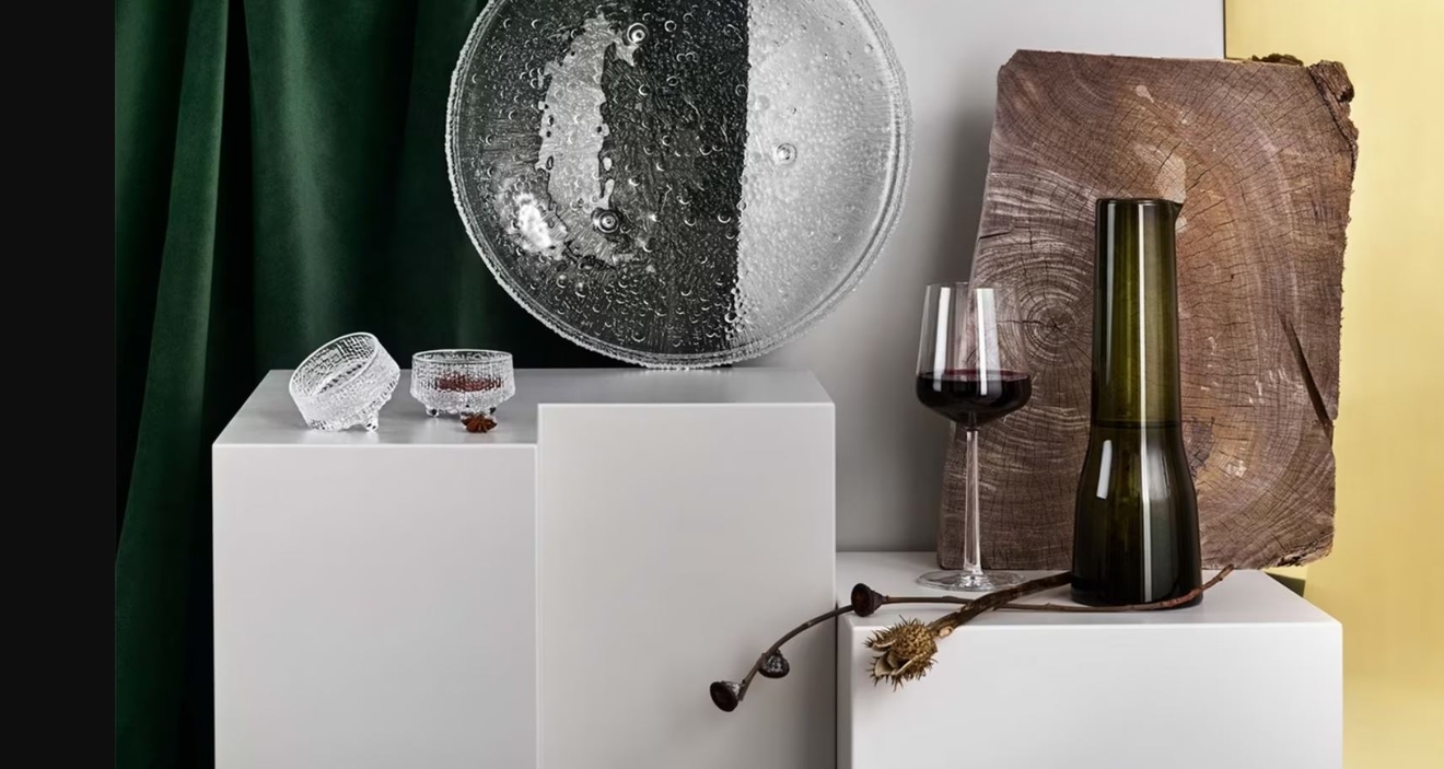 Rödvinsglas från Essence