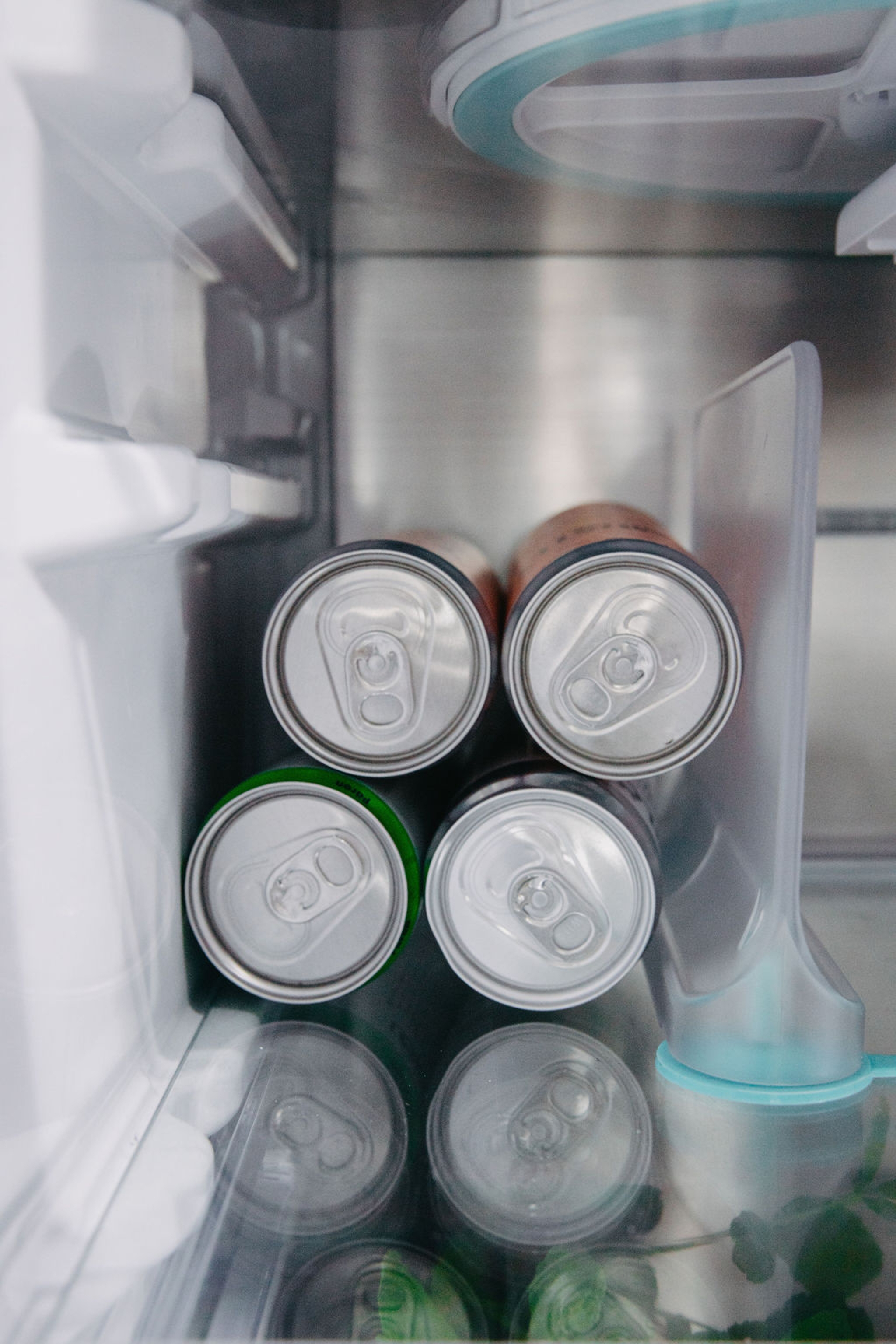 Jääkaappi järjestykseen - purkit jääkaapissa