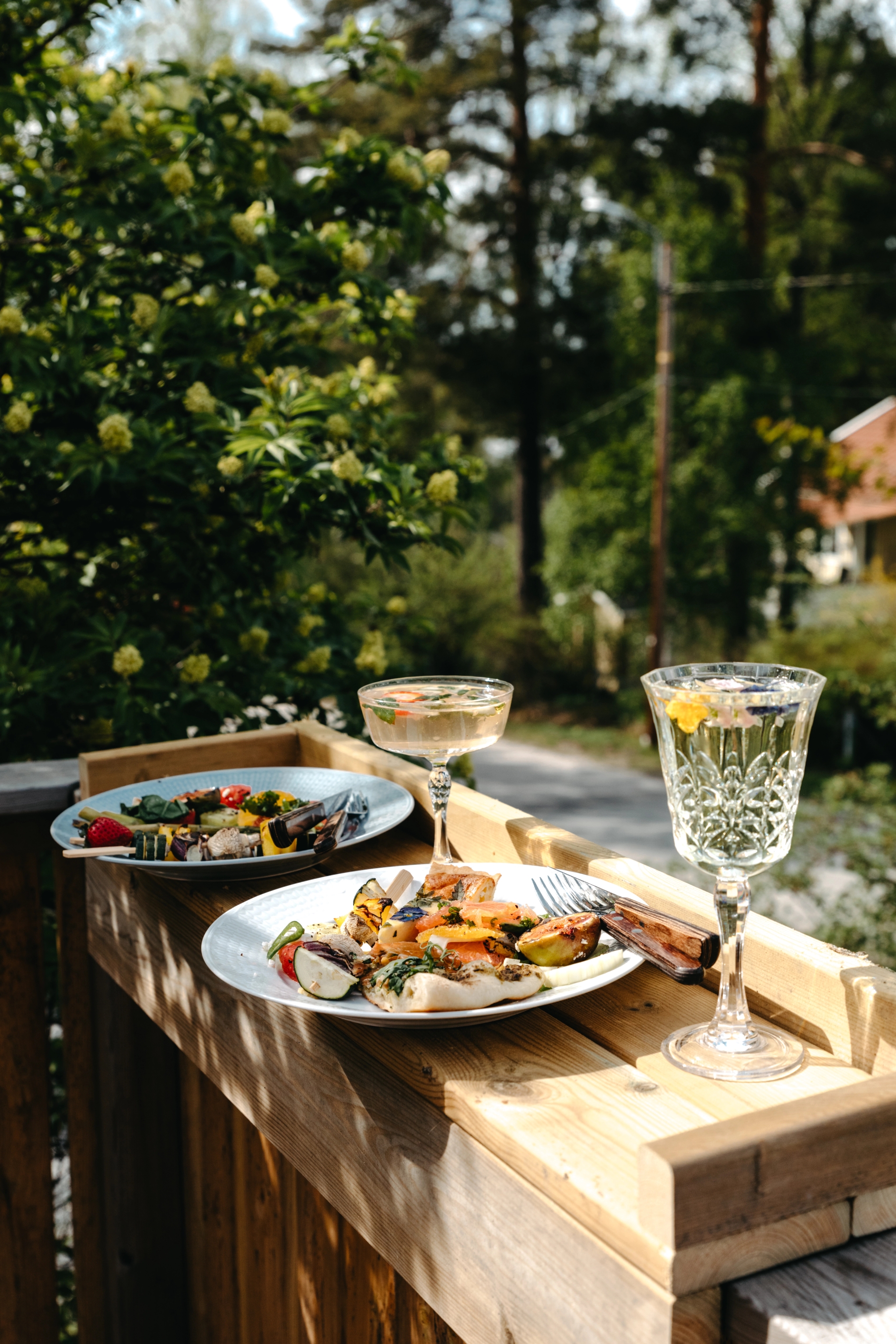 Grillmat og en sommerdrink