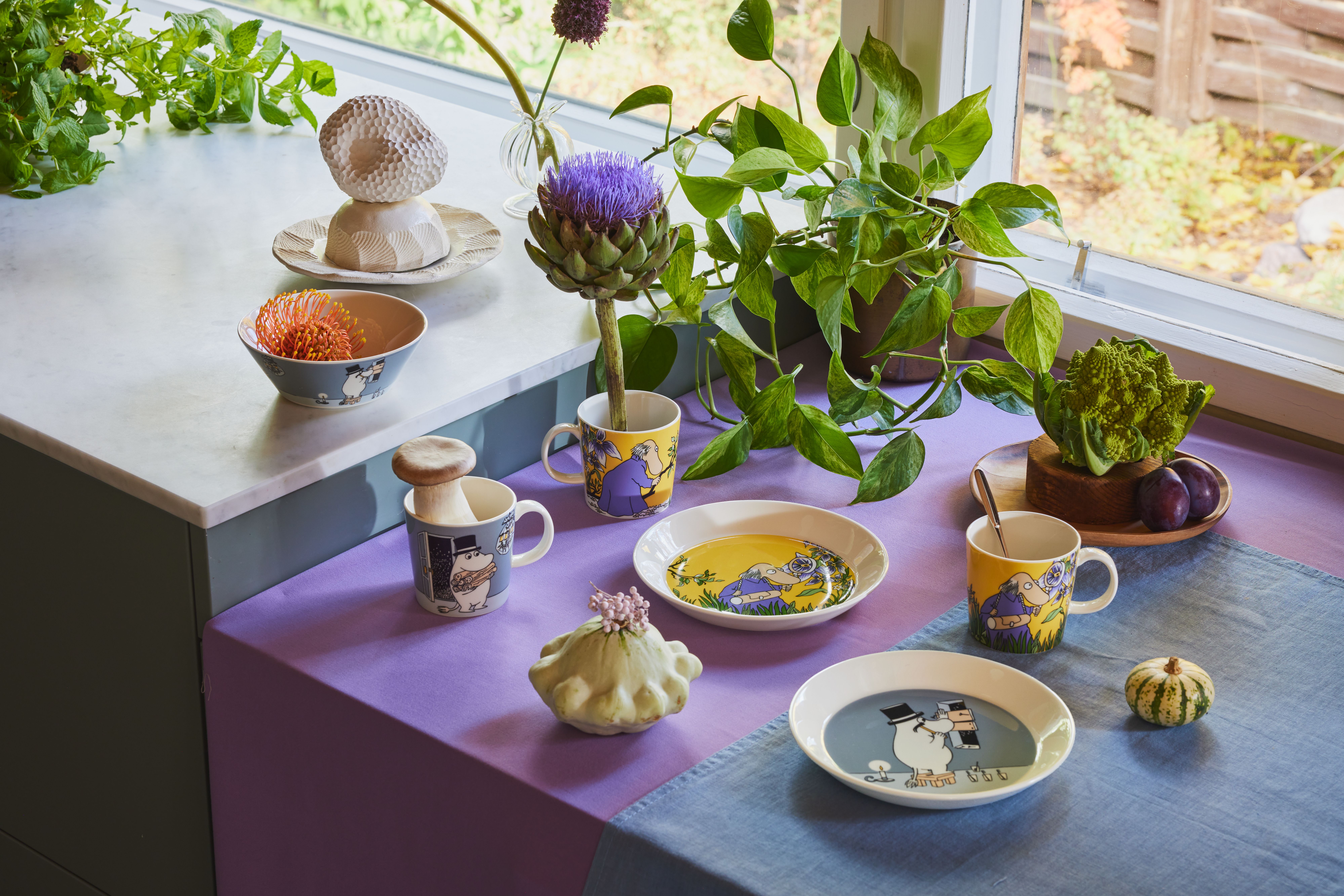 Nya Muminmuggar 2023 Muminpappan och Hemulen Cervera