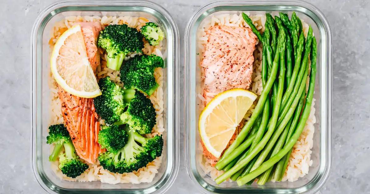 Obrázok k článku Meal prepping: Ako si pripraviť jedlo na celý týždeň a nezblázniť sa (ani nezhodiť kuchyňu do vzduchu)