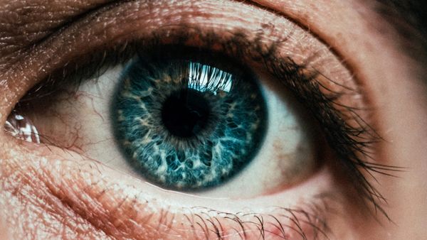 At What Age Do Cataracts Develop?